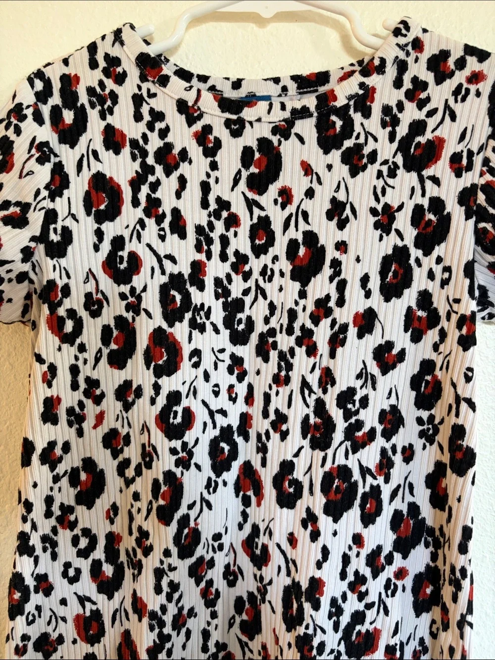 Old Navy White Short Sleeve Leopard Print Dress with Black and Red Spots
